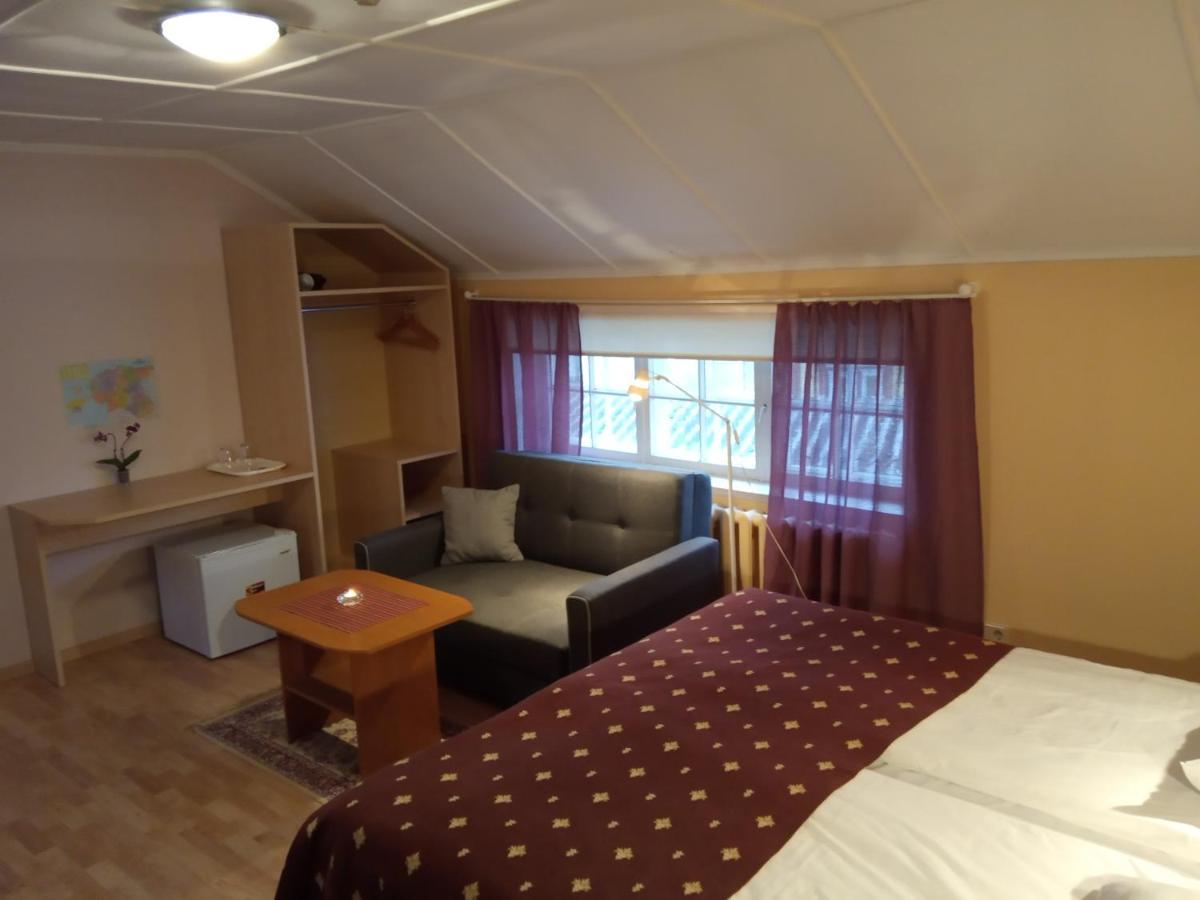 Repo Hotel Курессааре Экстерьер фото
